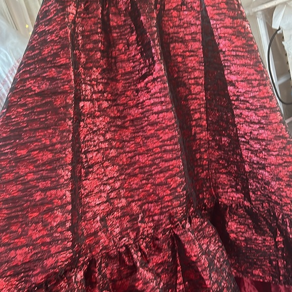 Mac Duggal NEW High Neck Brocade Short Sleeve Bubble Hem Dress Ruby $598 Size 10 - Picture 3 of 14